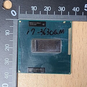 CPU Intel Core i7 3630QM 2.4GHz Quad-Core SR0UX 탈거품