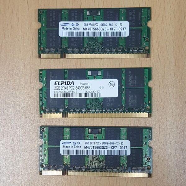 액정도매(LCD도매),RAM NT 2GB PC2-6400S DDR2 800MHz 200핀 M470T5663DZ3-CF7 중고