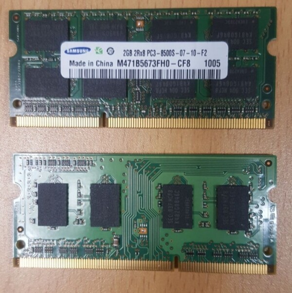 액정도매(LCD도매),RAM NT 2GB DDR3-1066MHZ PC3-8500 M471B5673FH0-CF8 중고여러가지